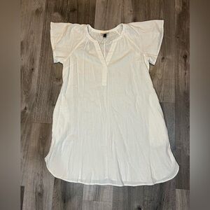 Universal thread dress size medium (nwt)